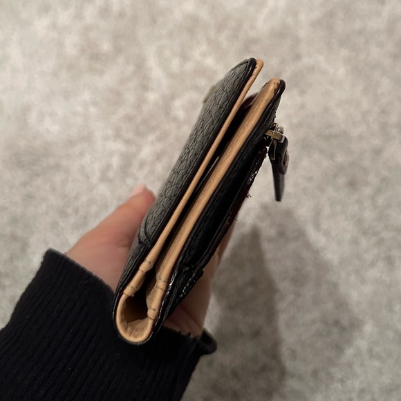 Kate Spade Wallet - Stacy Southport Avenue - Black Pebbled Leather - Picture 7 of 9